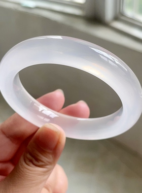新品上架天然奶白晶全净体水晶手镯室内自然光拍摄正圈58.5mm