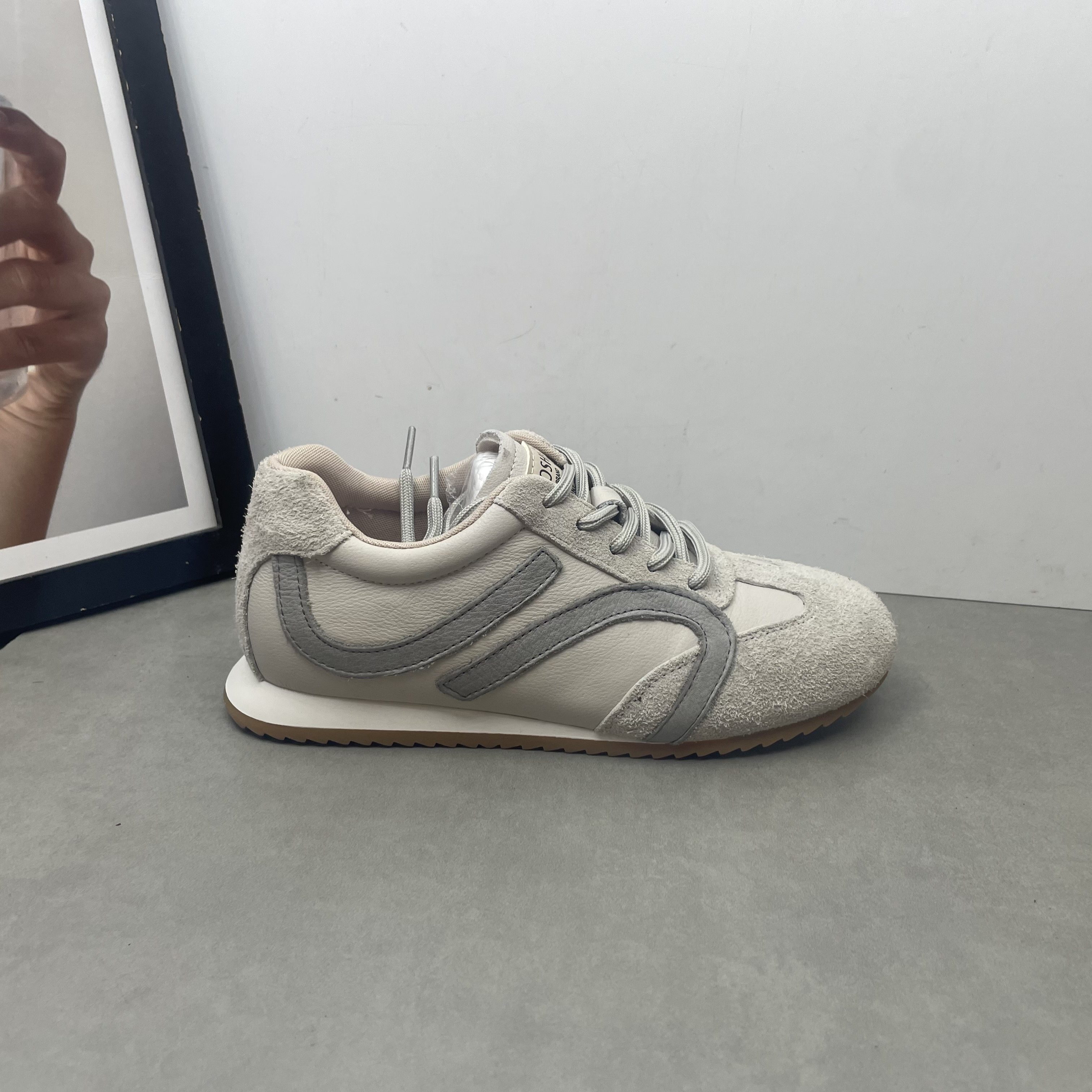 工厂断码处理真皮女鞋2025秋季新款圆头深口系带复古德训鞋女单鞋,淘宝优惠券,粉丝福利购,淘宝优惠卷