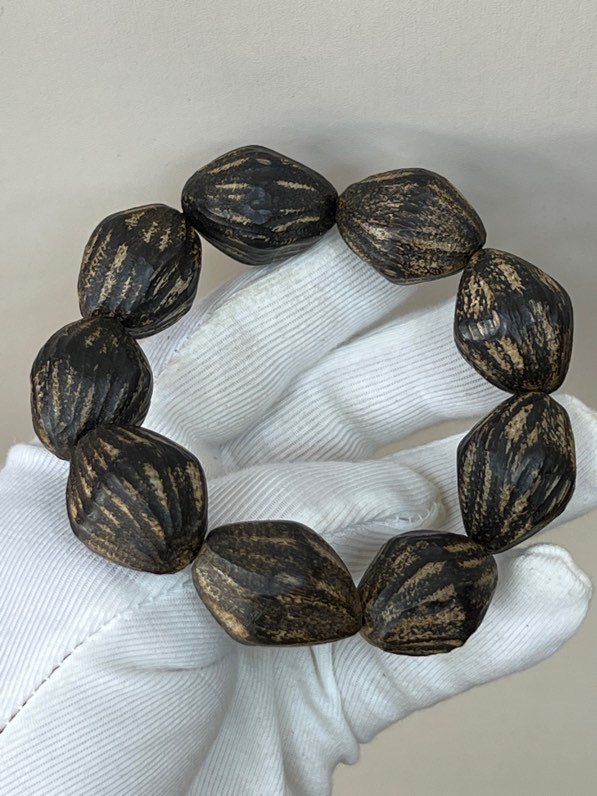越南芽庄顺化老料沉香手串随型佛珠橄榄珠手链约46克野生老料药香 - 图0