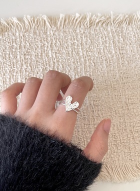 小众设计韩系ins博主同款复古爱心戒指冷淡风不规则开口可调节