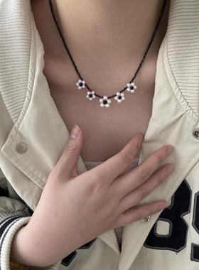 S925纯银小花天然石黑色项链