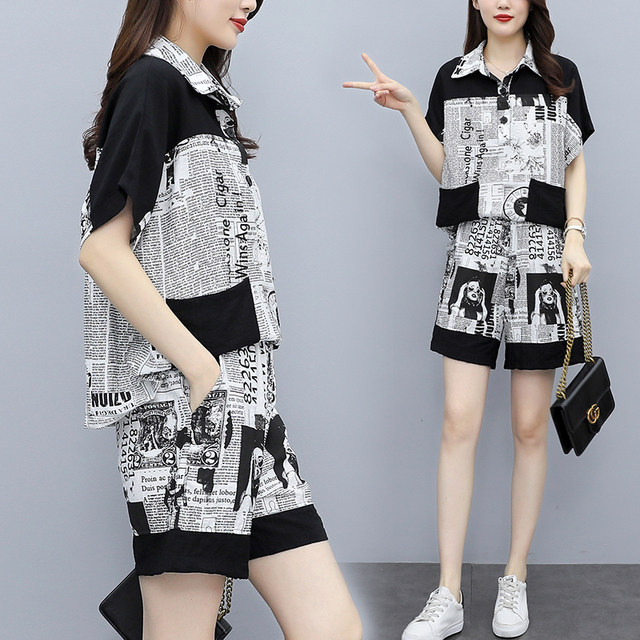 Loose and thin top, breathable, small person, slim and fashionable