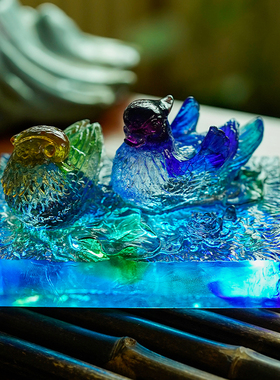 琉璃两情相悦鸳鸯戏水桌面摆件