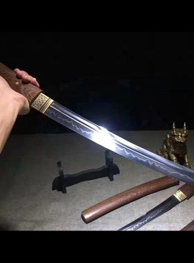 龙泉市刀剑T10钢覆土烧刃小乌丸