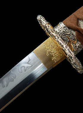 帝王龙龙泉市刀剑花纹钢一体收藏