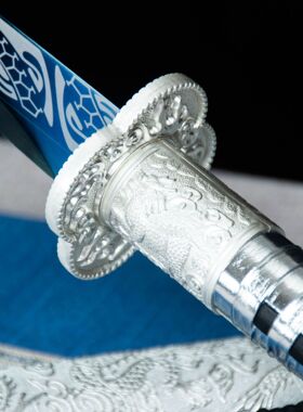 龙泉市刀剑手工锻打康熙战刀