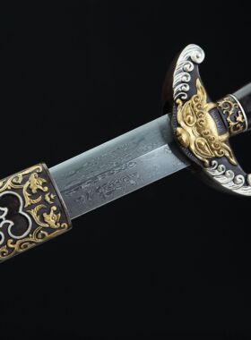 龙泉市刀剑手工锻打花纹钢烧刃