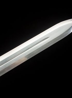 龙泉市刀剑高锰钢一体短刀双手