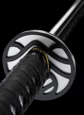 龙泉市刀剑手工锻打唐横刀烧刃