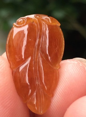 缅甸A货保真正品翡翠天然红翡叶子吊坠男女款钥匙扣旗袍压襟手机