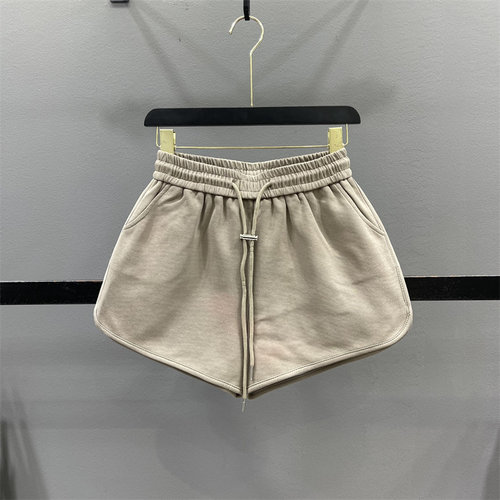 休闲运动短裤女2025夏季新款松紧腰抽绳宽松显瘦辣妹A字阔腿热裤 - 图1