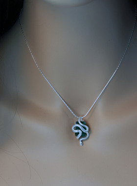 小众精品，小蛇项链，祖母绿色宝石！环保黄铜真金电镀