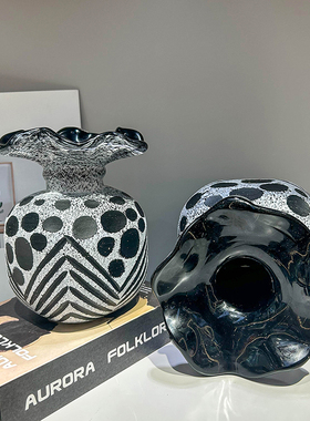中古高级感玻璃黑色波点花瓶