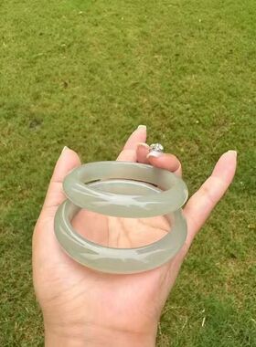 东陵玉中宽青色手镯大气