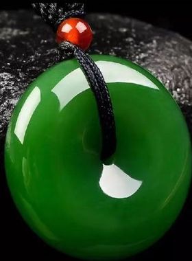 2020新款新疆金丝玉白色玉平安扣菠菜绿玉石项链情侣玉吊坠玉挂