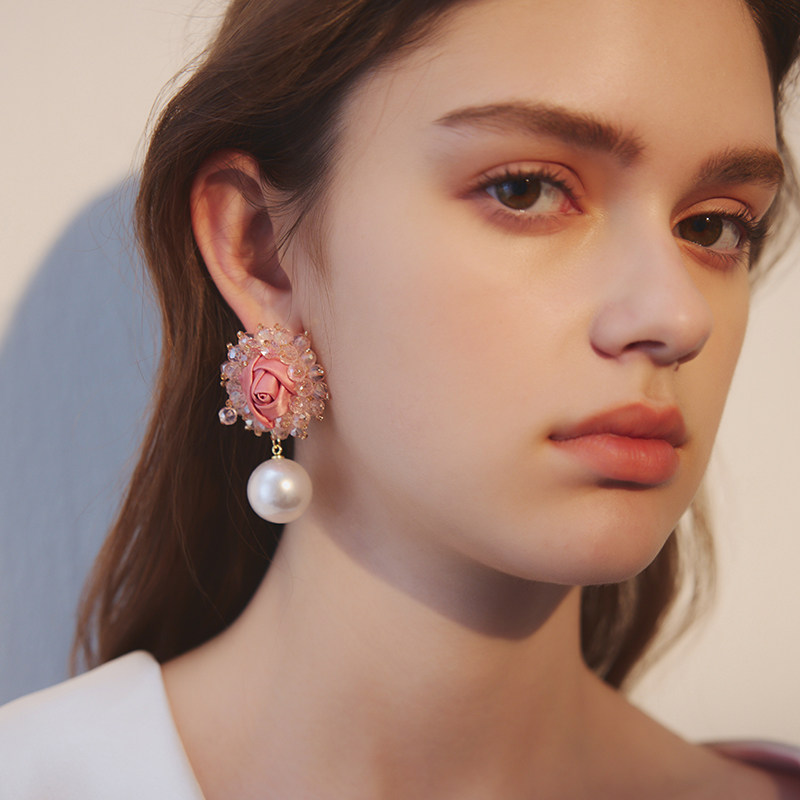 法式粉色玫瑰花水晶珍珠耳环大花朵耳钉度假风高级优雅氛围感耳饰,淘宝优惠券,粉丝福利购,淘宝优惠卷