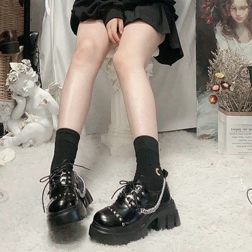 时光里的店潮酷粗跟链条鞋基佬装显瘦厚底鞋不良jk少女黑皮单鞋子 - 图1