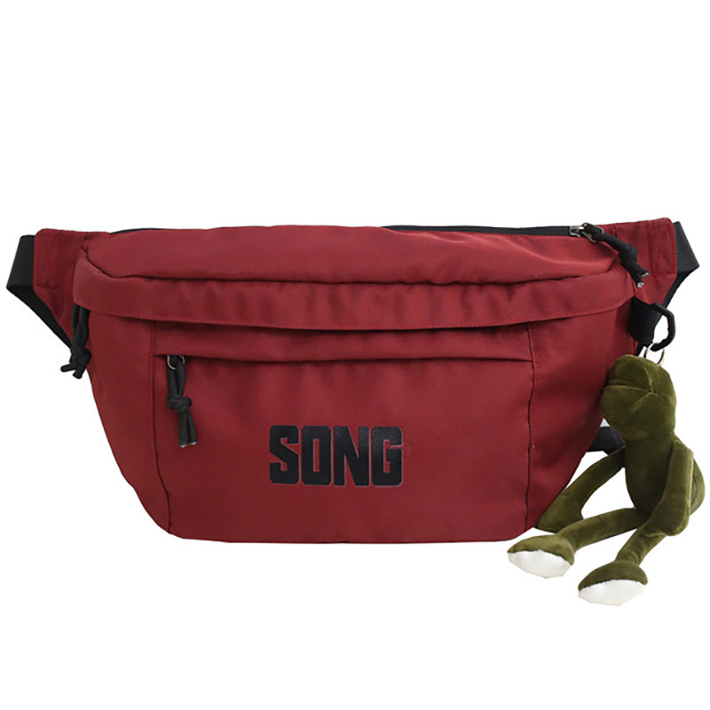 日系工装街头潮流休闲胸包斜挎包 单色空间男士包袋