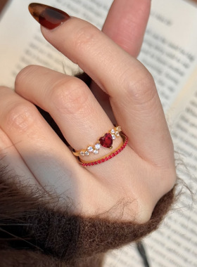 隆隆金珠宝新款S925银小众设计感红色满钻叠戴细排戒指环直播爆款