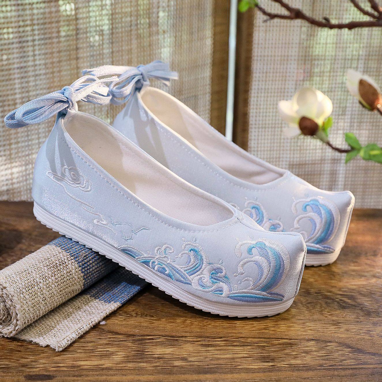 大码中式民族风汉服鞋子女搭配古风秀禾鞋明制翘头古装刺绣花布鞋,淘宝优惠券,粉丝福利购,淘宝优惠卷