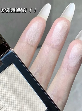 TOMFORD汤姆福特01冰皮蜜粉饼
