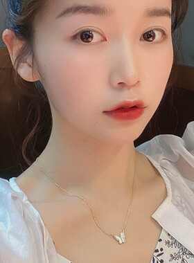 18k金蝴蝶白母贝吊坠锁骨链女潮2026年新款气质简约甜美颈脖项链