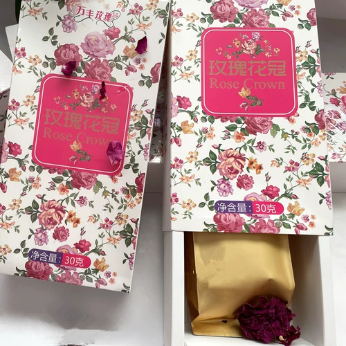 Розовый чай с розой в составе