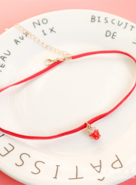 choker原创日韩风红色草莓吊坠