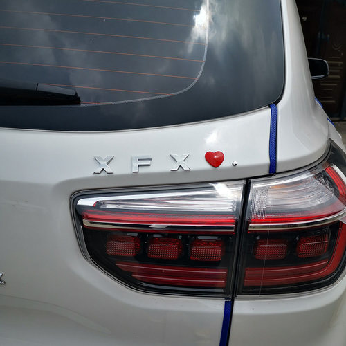 小飞侠和肖战在一起XFX.爱心痣DAYTOY汽车英文名字母XZ车标车贴纸 - 图3