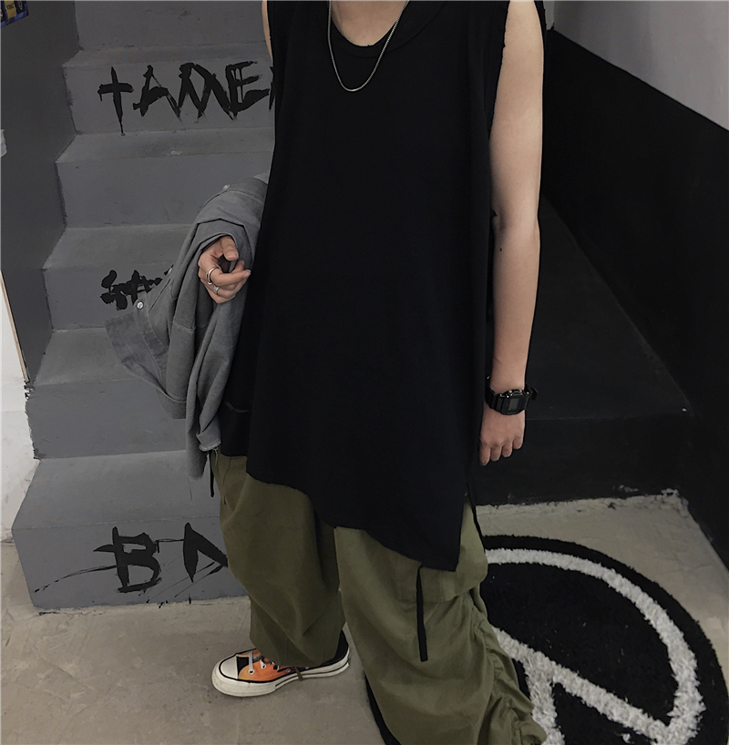ins 恤男女潮 T INSstudios.20ss 夏季潮流 高街破坏破洞内搭打底背心 ins 恤男女潮 T INSstudios.20ss 夏季潮流 高街破坏破洞内搭打底背心