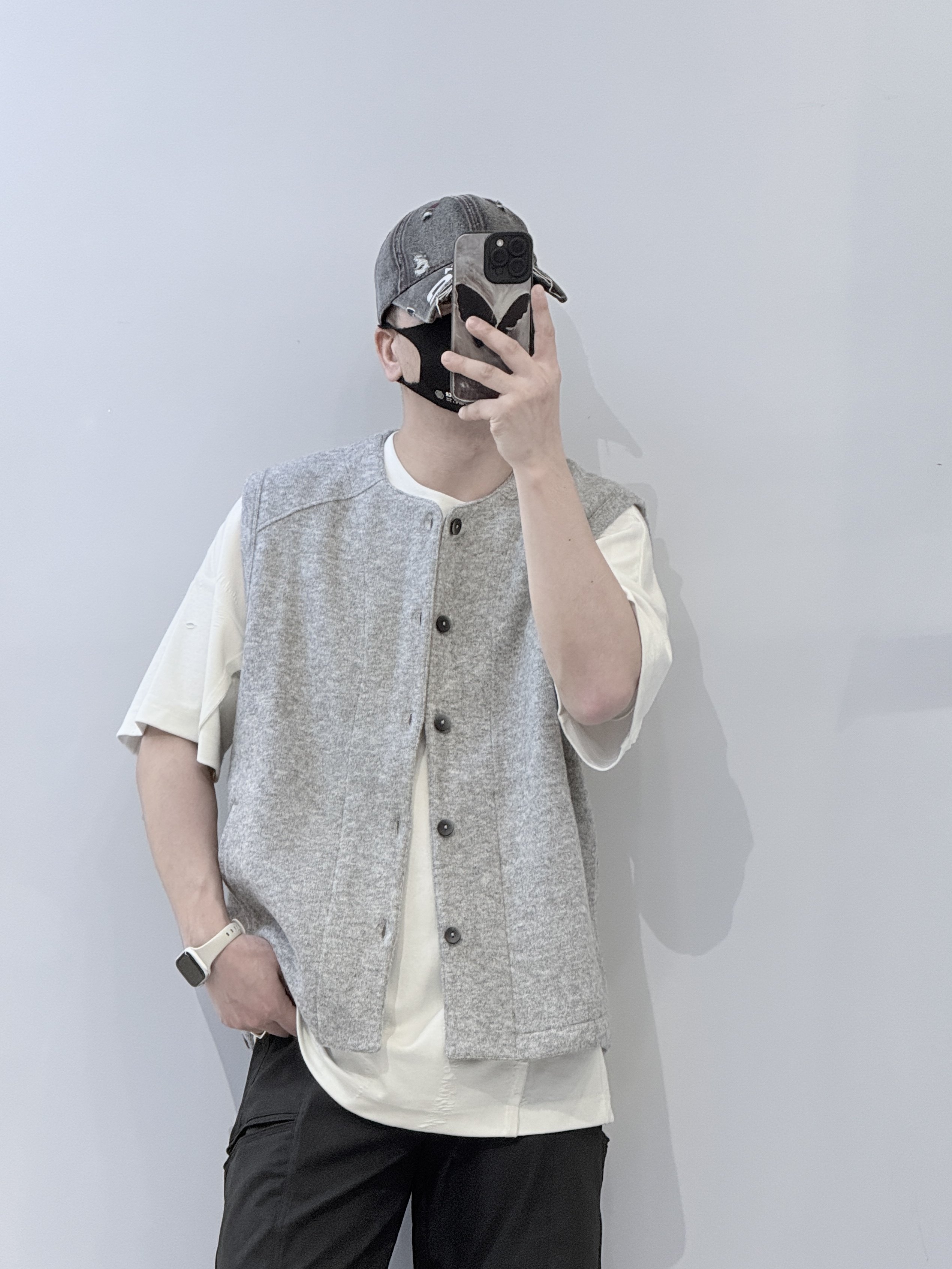 25秋季新款QFO亨利领单排扣马甲男潮牌宽松时尚纯色无袖坎肩背心,淘宝优惠券,粉丝福利购,淘宝优惠卷