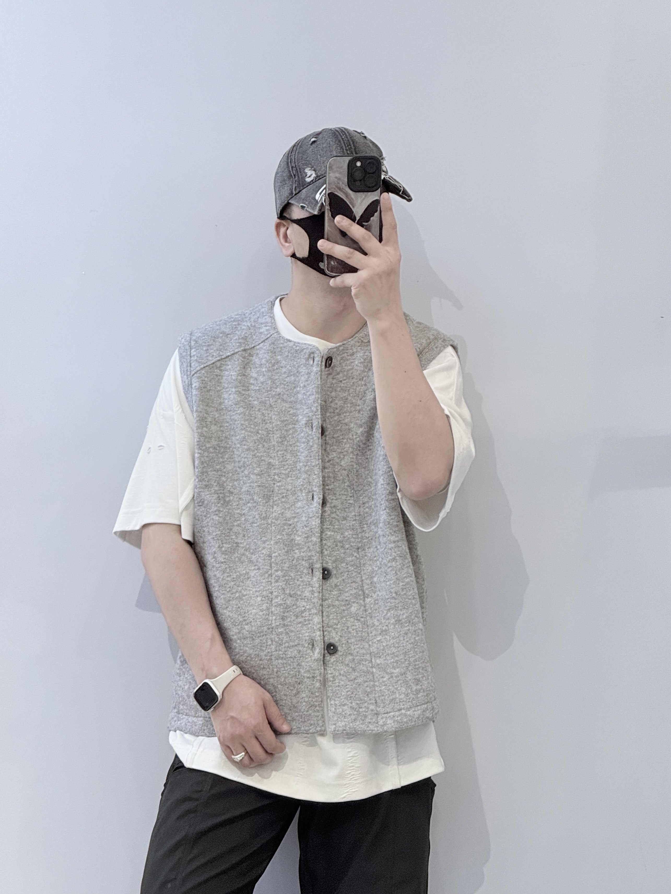 25秋季新款QFO亨利领单排扣马甲男潮牌宽松时尚纯色无袖坎肩背心,淘宝优惠券,粉丝福利购,淘宝优惠卷