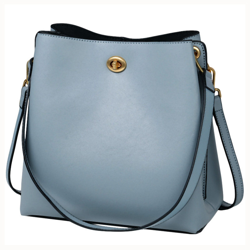 2020新款潮女士大容量真皮水桶包 calypso女士包袋