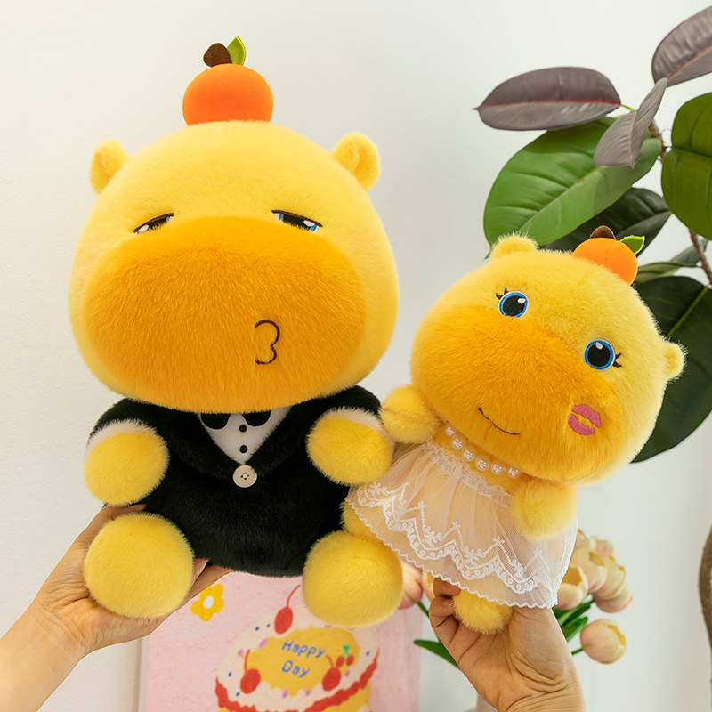 水豚噜噜毛绒玩公仔创意玩偶情侣婚纱压床娃娃一对送女生闺蜜礼物,淘宝优惠券,粉丝福利购,淘宝优惠卷