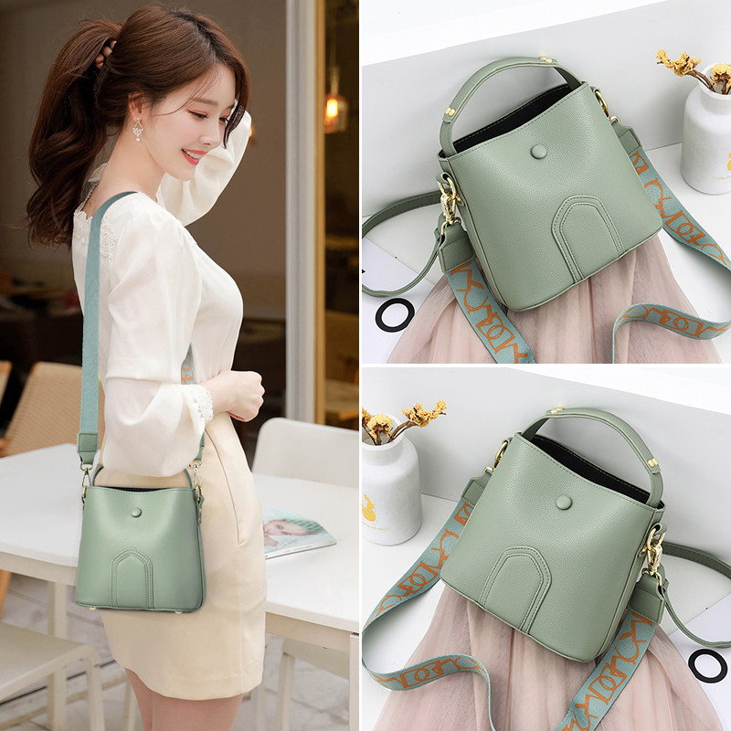 单肩大容量包包2020新款女士斜挎包 丹妮芙女士包袋