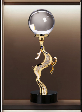 路路亨通招财鹿工艺品摆件