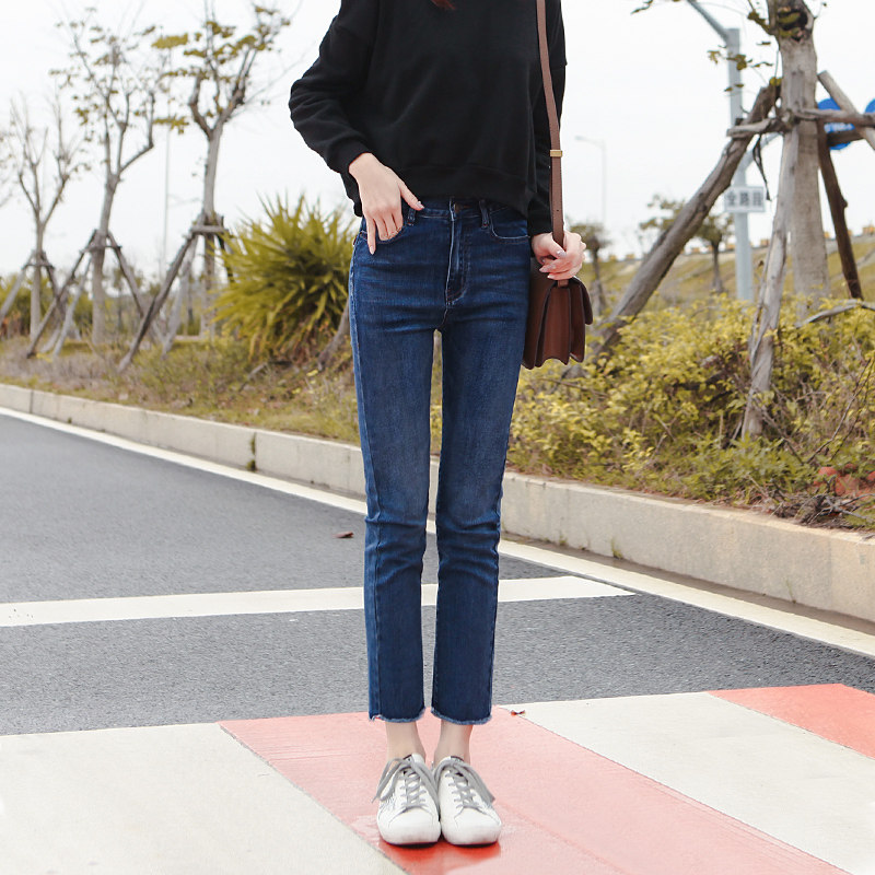 2020新款秋季烟灰色加绒显瘦牛仔裤 米婉萌牛仔裤