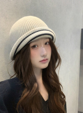 黑白条纹针织帽女秋冬2026新款保暖显脸小渔夫帽韩版百搭毛线帽潮