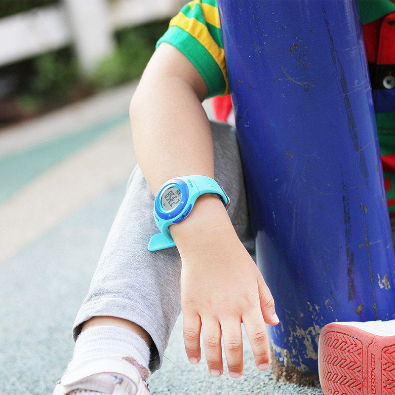 时刻美男女孩小学生数字式电子表 skmei梦捷国产腕表