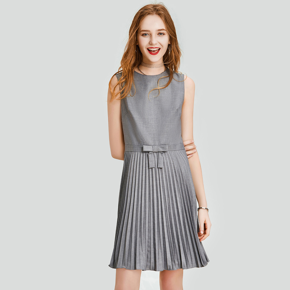 havva2022夏季新款法式气质百褶裙 havva连衣裙