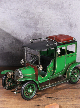 老爷车咖啡厅拍摄道具书柜摆件