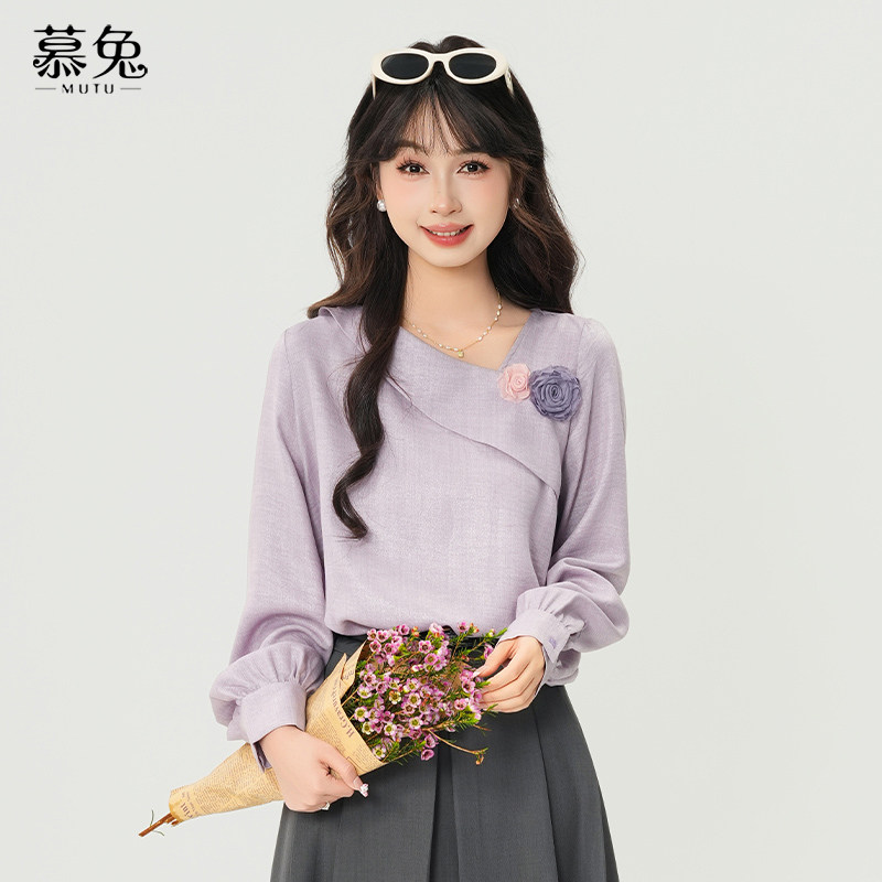 慕兔法式气质立体花朵长袖衬衫女2025新款秋季设计感小众斜领上衣,淘宝优惠券,粉丝福利购,淘宝优惠卷