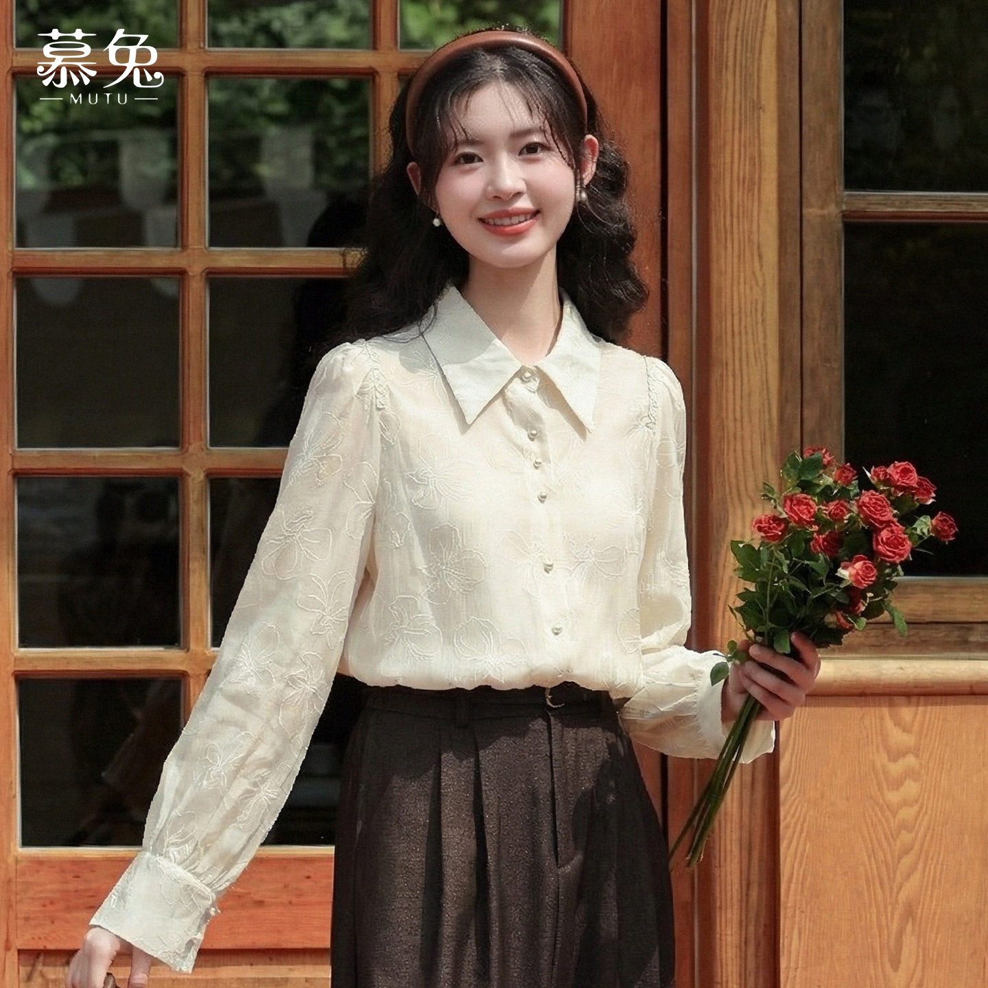 慕兔法式轻熟翻领长袖衬衫女2026春季新款高级感气质宽松正肩上衣,淘宝优惠券,粉丝福利购,淘宝优惠卷