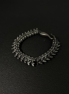 小心袖口 Vintage中古龙骨暗黑手环重工配饰皮革合金朋克配饰