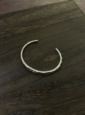 小心袖口 Vintage中古泰银做旧手镯不规则锤痕男女情侣小众手环