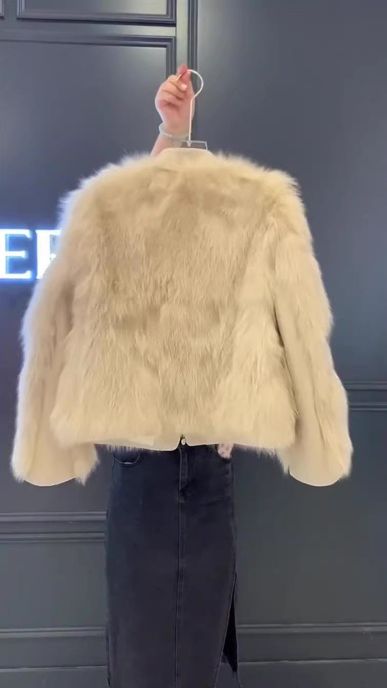 冬季新中式国风轻奢气质高级感仿狐狸毛皮草女小香风皮毛一体外套,淘宝优惠券,粉丝福利购,淘宝优惠卷