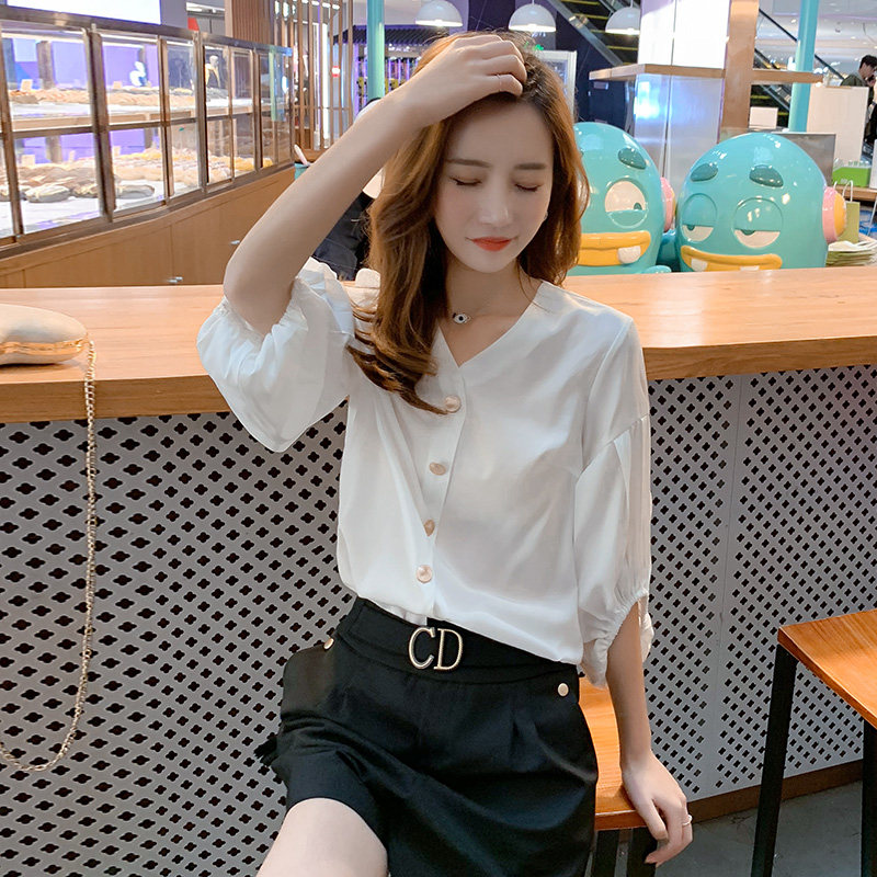 春夏韩版七分袖v领白色娃娃衫衬衫 零五七一世家圣毅衬衫