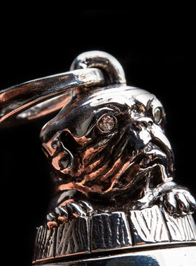 PEANUTS斗牛犬钥匙链吊坠