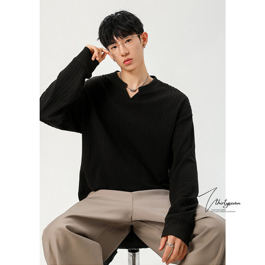 V37肌理感设计款V领长袖T恤男秋季潮牌高级感白色内搭打底衫上衣