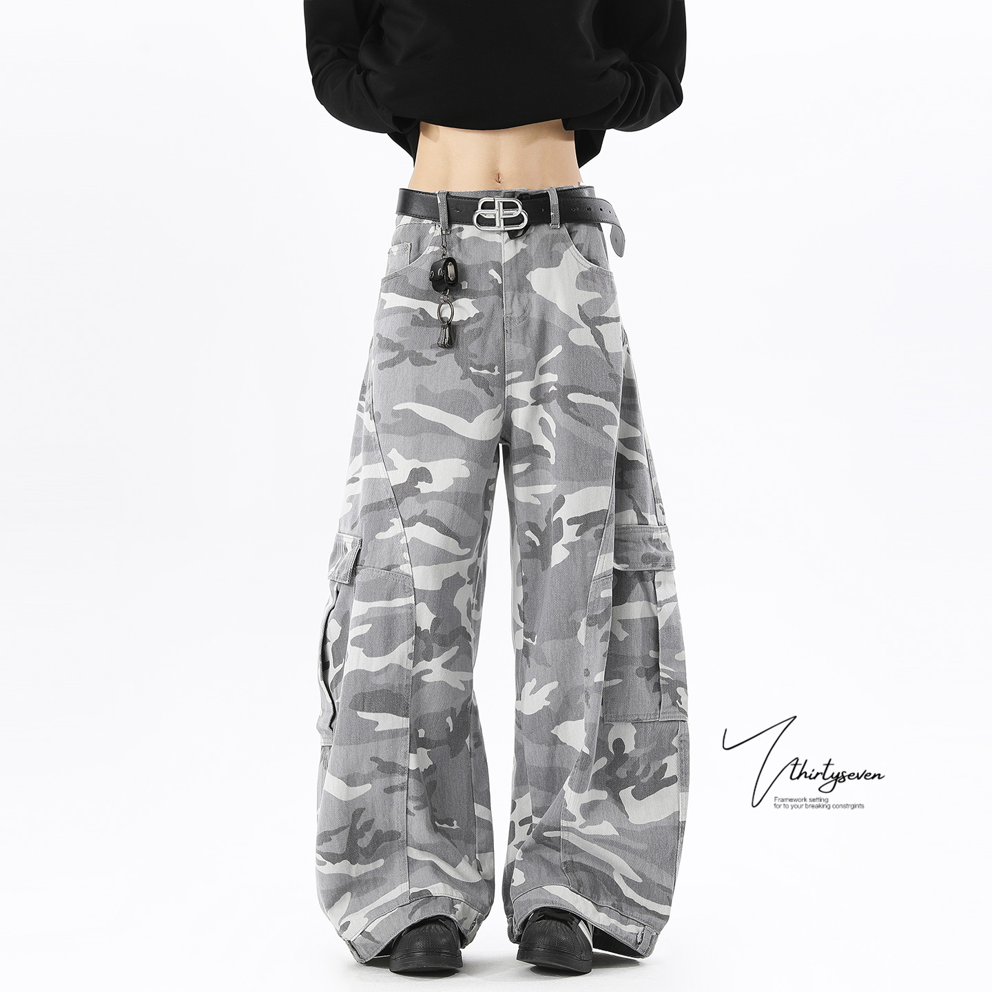 V37美式高街灰白迷彩弯刀工装裤男秋季多口袋vibe宽松加绒休闲裤 - 图1